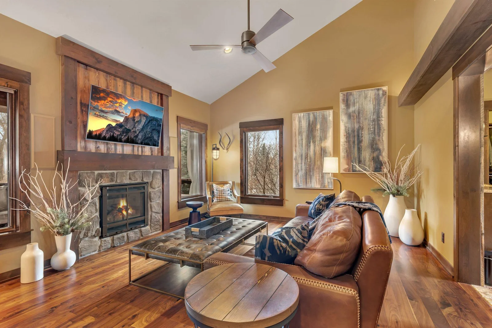 Sitting room located in the primary wing