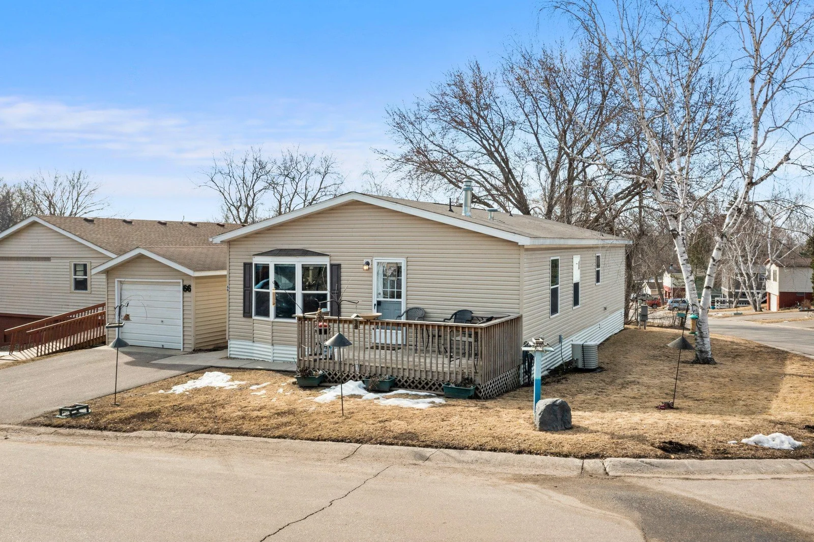 8-web-or-mls-66 Kelly Rd-181.jpg