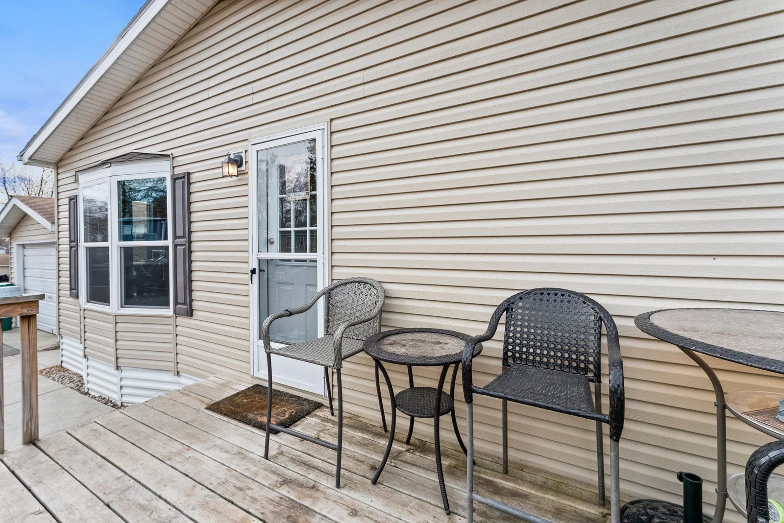 14-web-or-mls-66 Kelly Rd-4.jpg