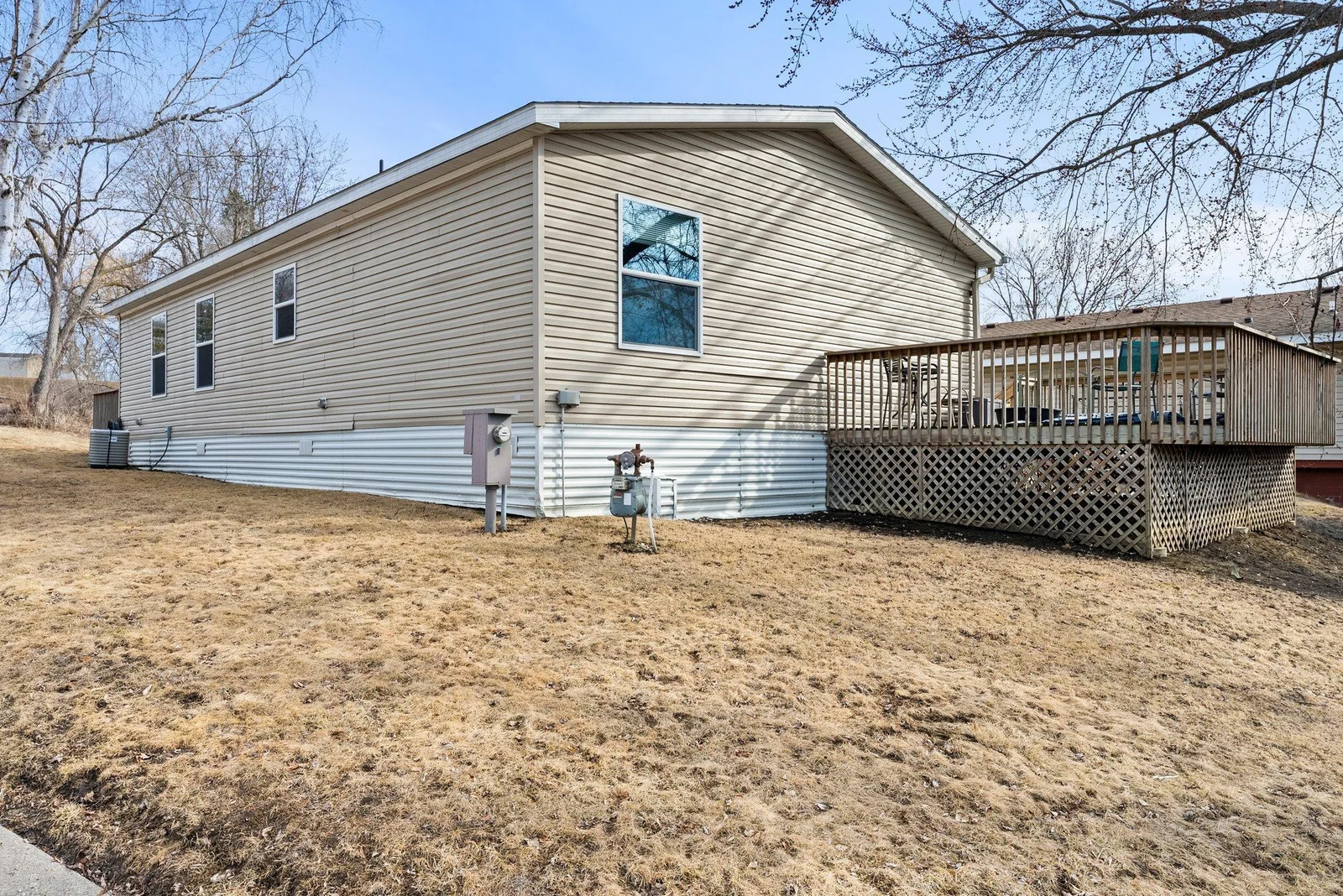 56-web-or-mls-66 Kelly Rd-139.jpg