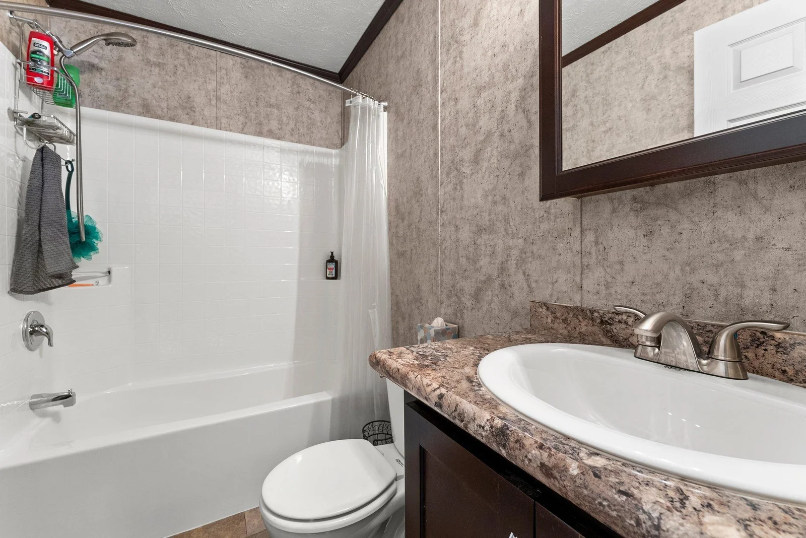 48-web-or-mls-66 Kelly Rd-126.jpg