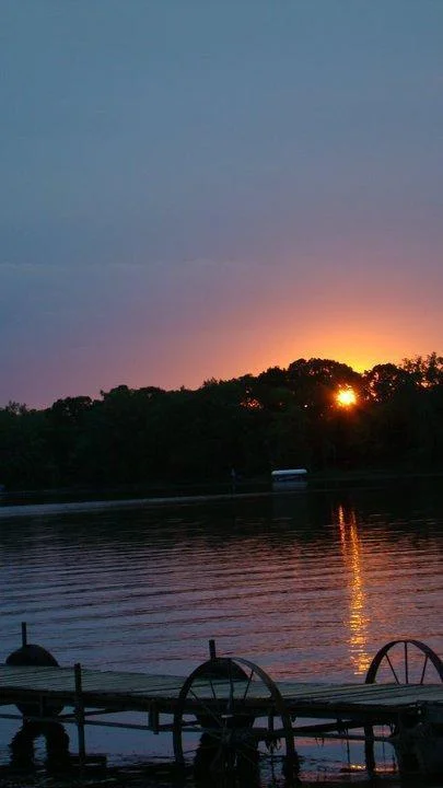 Thumbnail photo 3