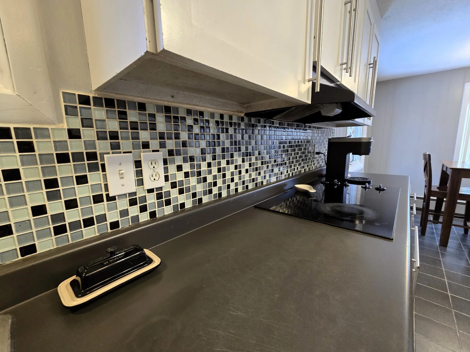Title Backsplash