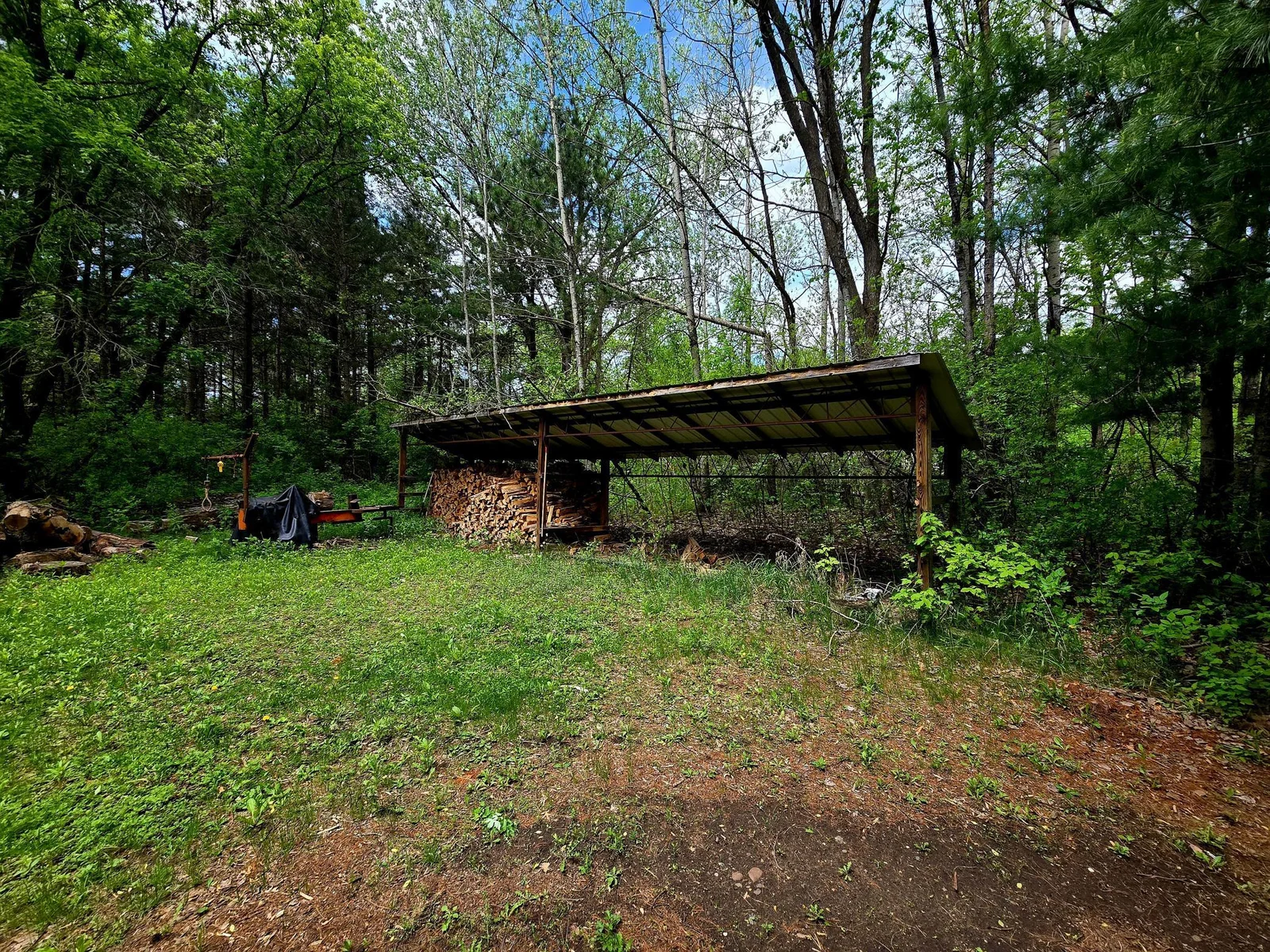 Lean-to