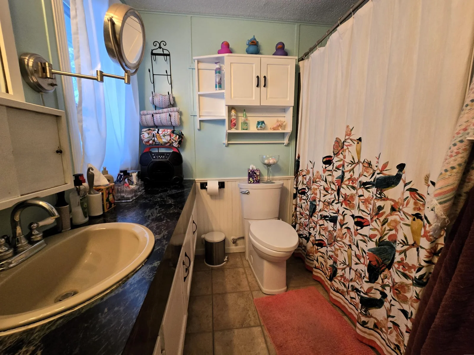 Main Floor Full Bath