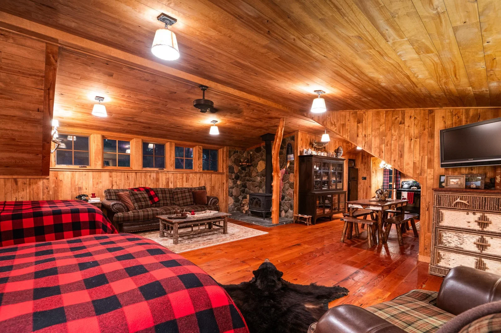 Wood Burning Stove / Cabin