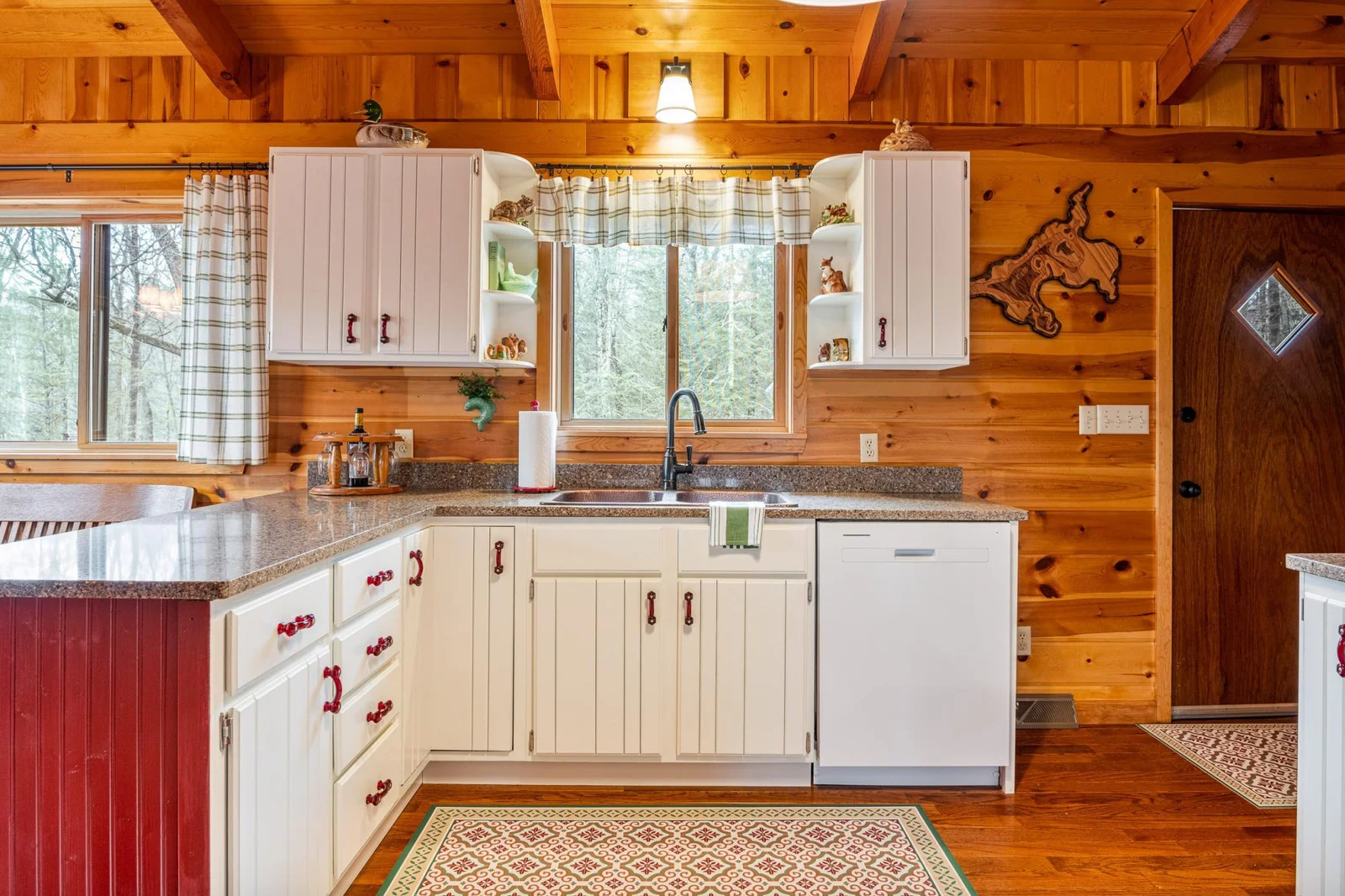 Cottage Kitchen
