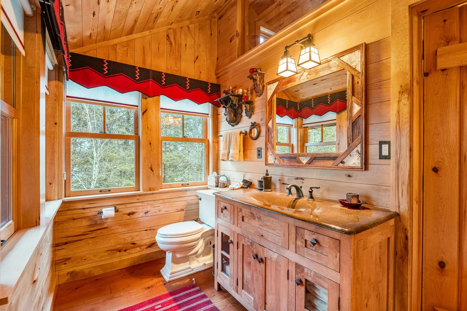 Tree top Bathroom