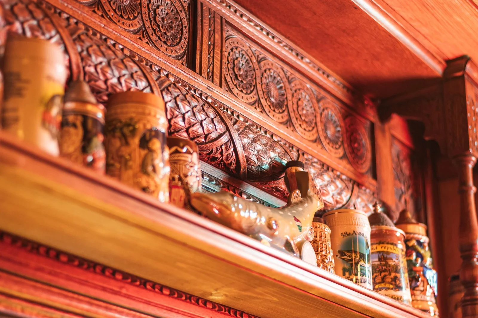 Bar Detail