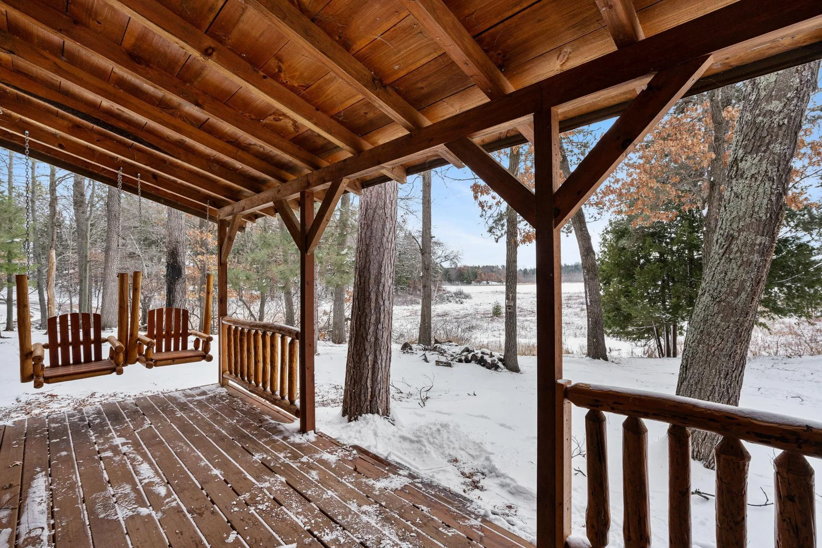 Awesome views of lake from the porch.