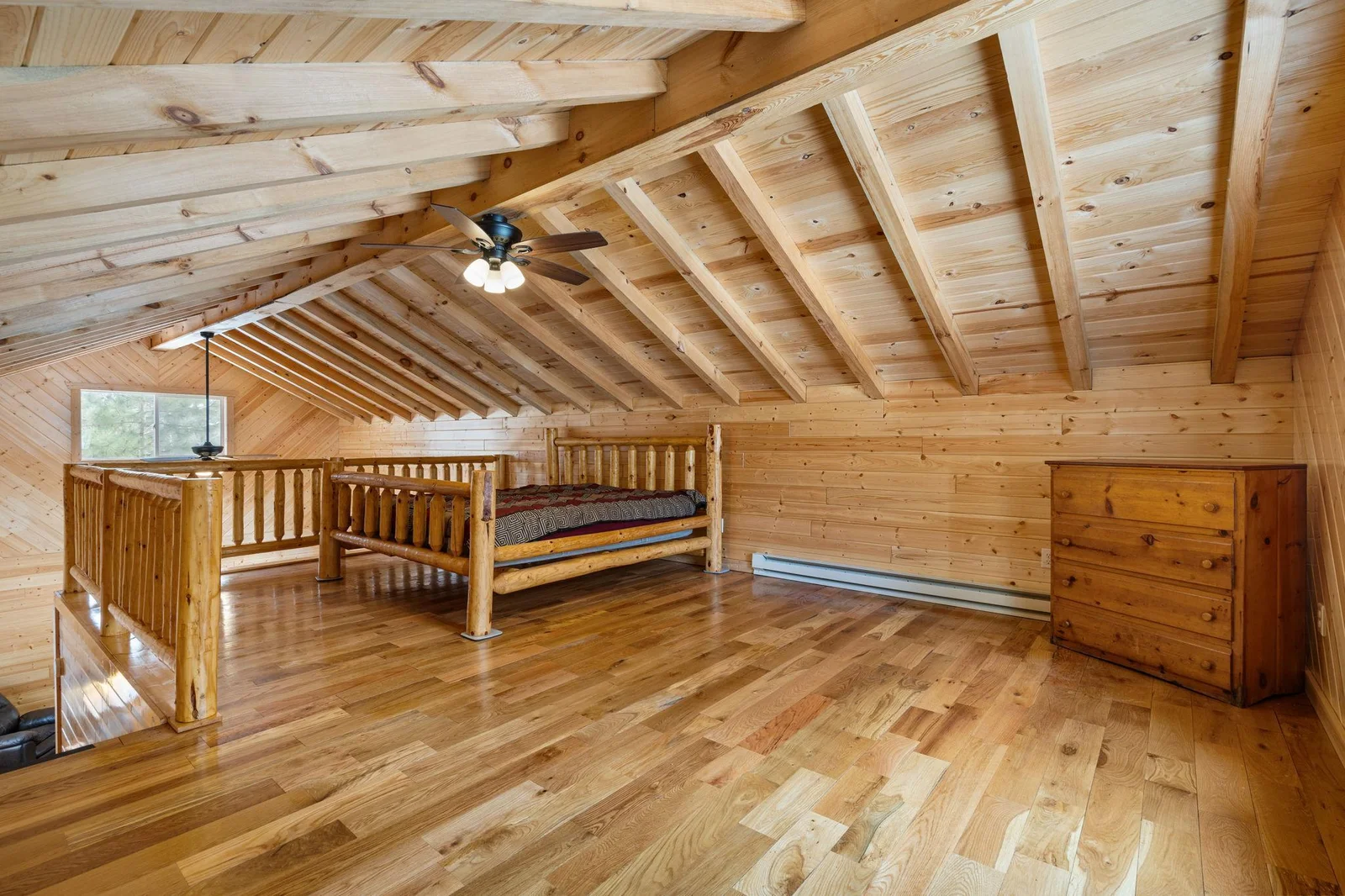 Upper level loft second bedroom.