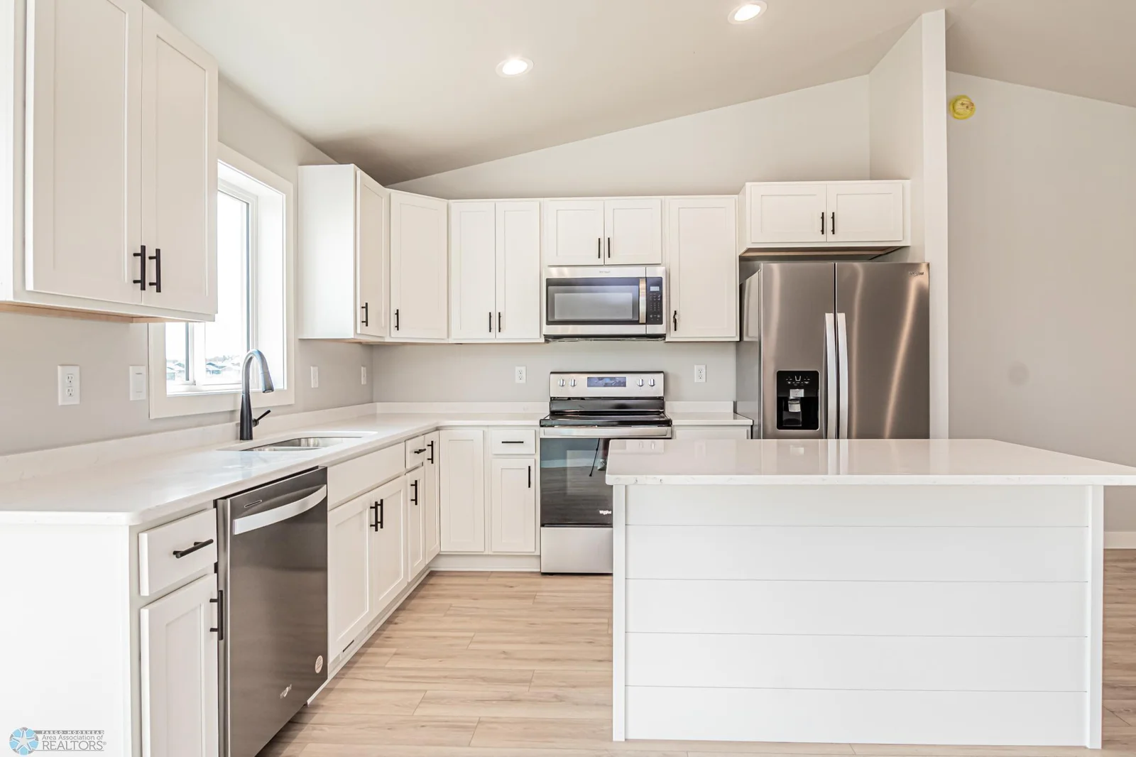 6756 66th Ave, Horace, ND-6.jpg