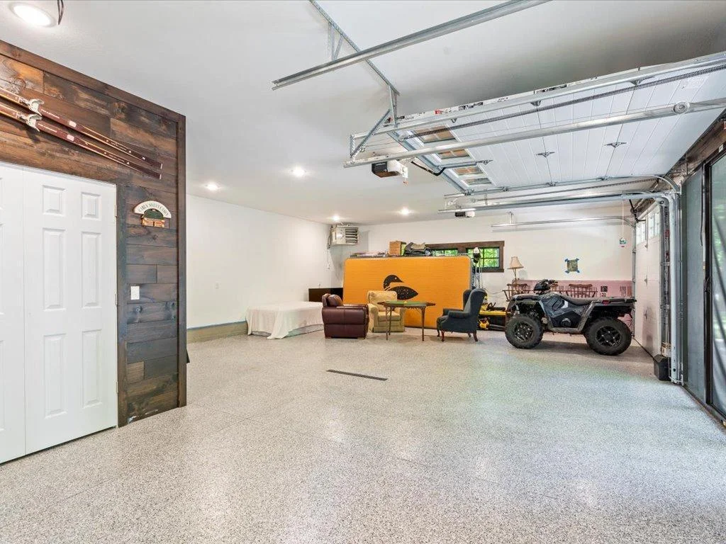 Garage is awesome, doubles as extra living area!f