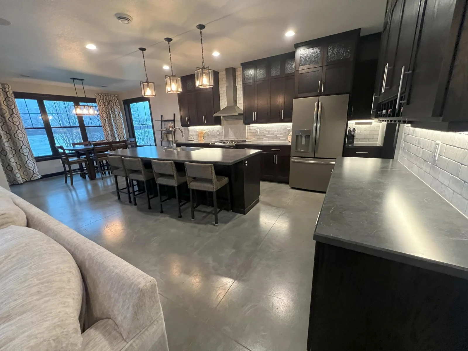 Kitchen - Dining.jpg