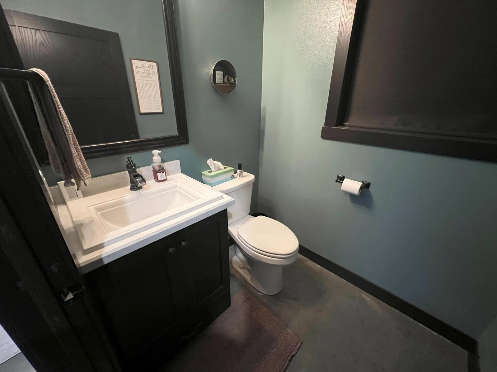 Main Floor Bathroom.jpg