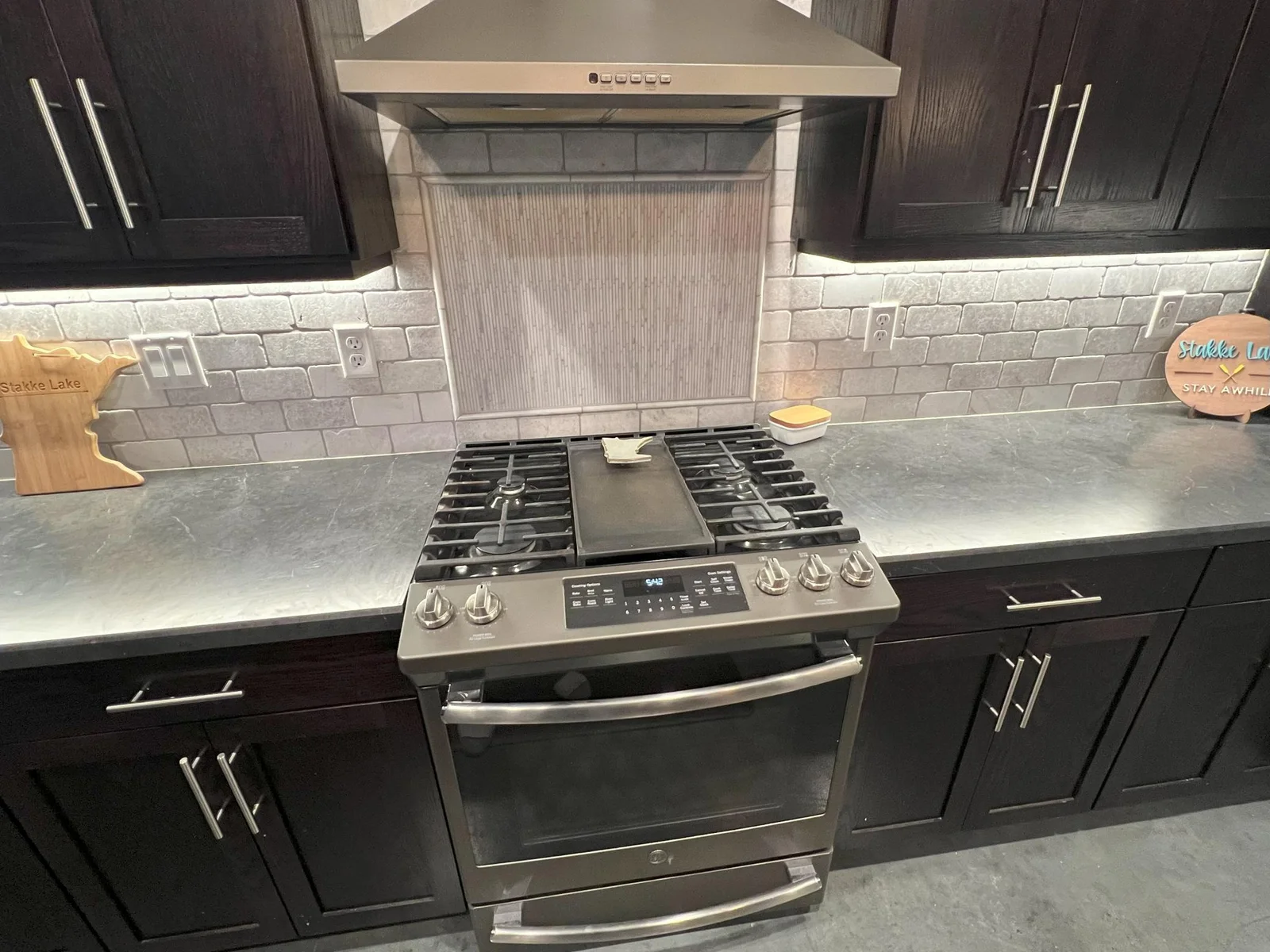 Gas Range.jpg