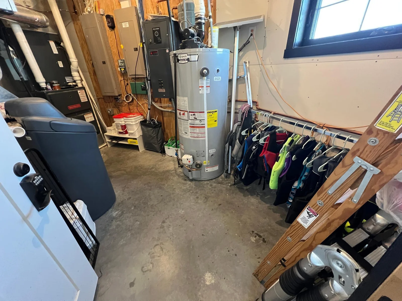Utility Room Storage.JPG