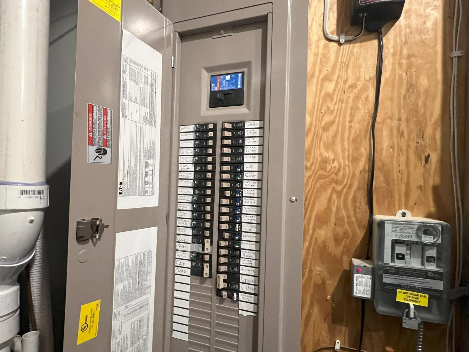 200 Amp Electrical Service.jpg