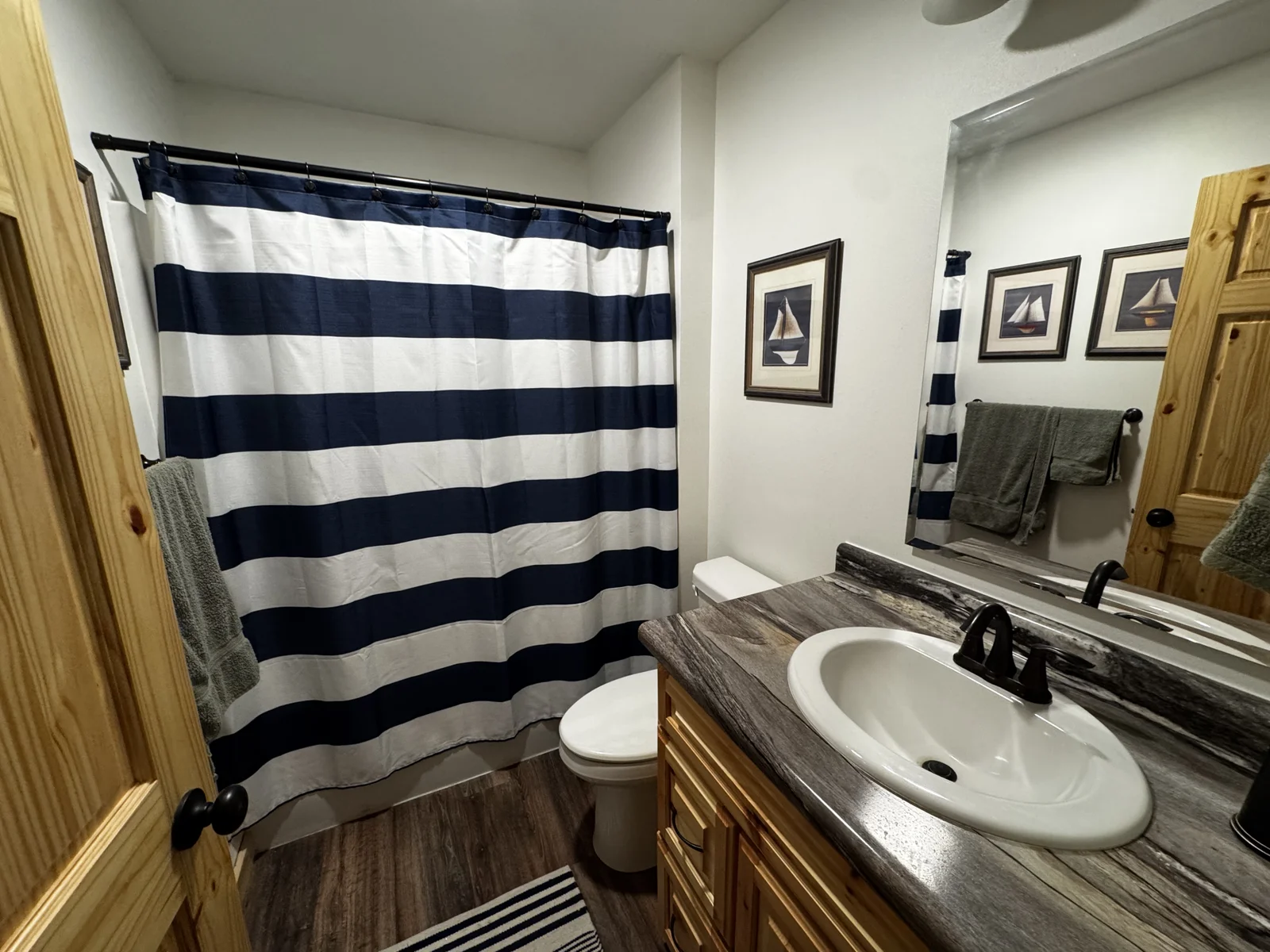 The main floor full bathroom for guests.