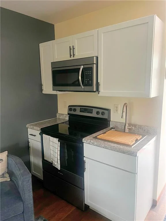 Kitchenette