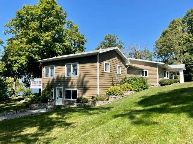 22-Franklin Lake home.jpg