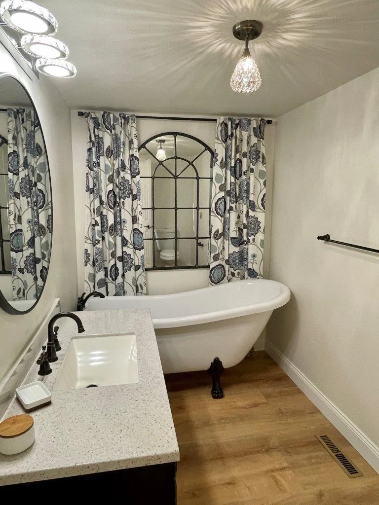 13-Bath 2 - main floor.jpg