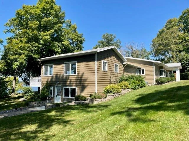 22-Franklin Lake home.jpg