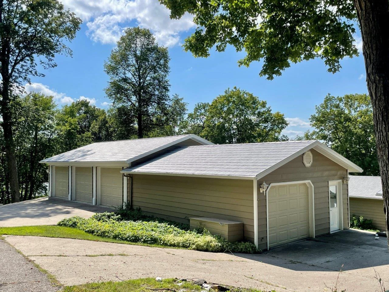 6- Includes climate controlled 4-car garage.jpg