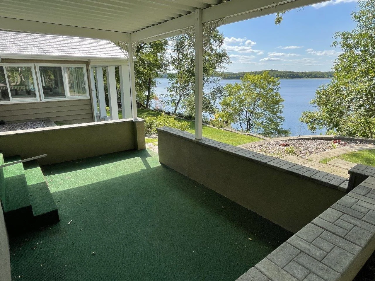 21-Lake side covered patio with view (2).JPG