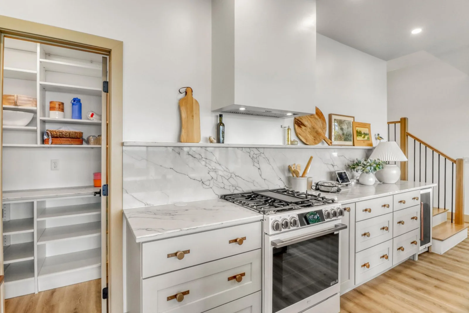 Kitchen1_7.JPG