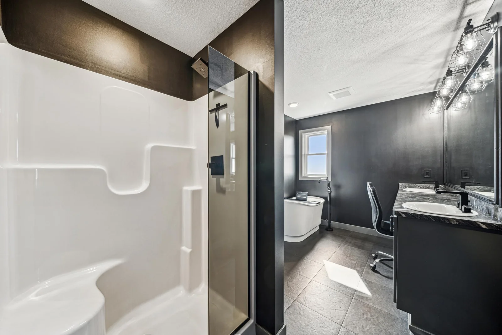 Primary ensuite shower