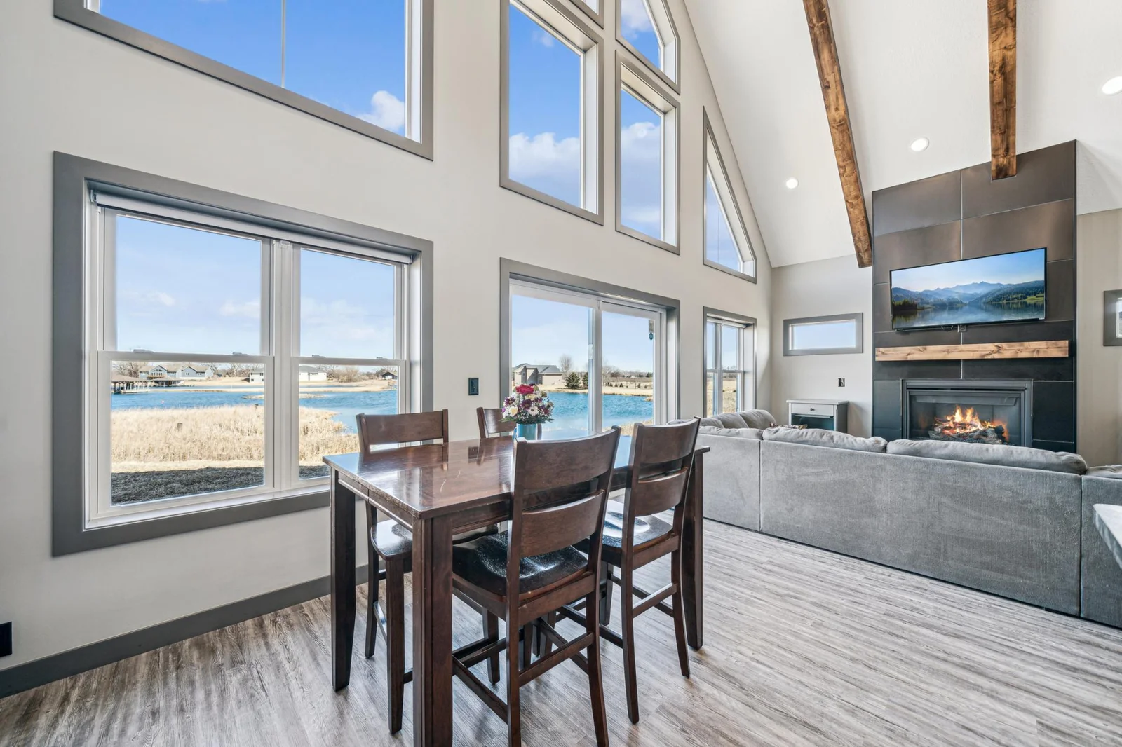 Enjoy Lake views with your dinner