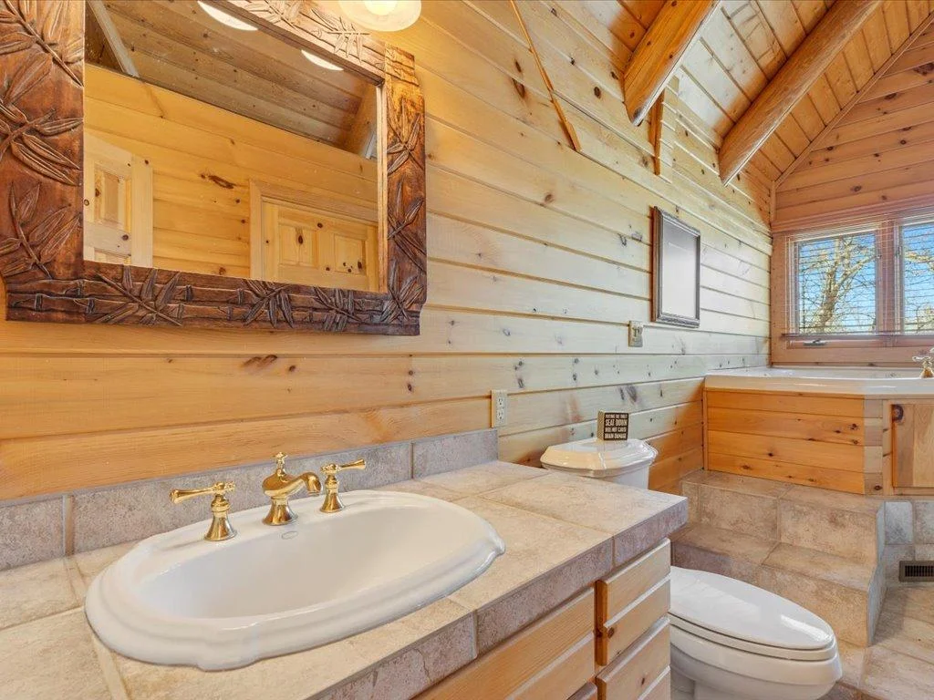 Primary full bath.
