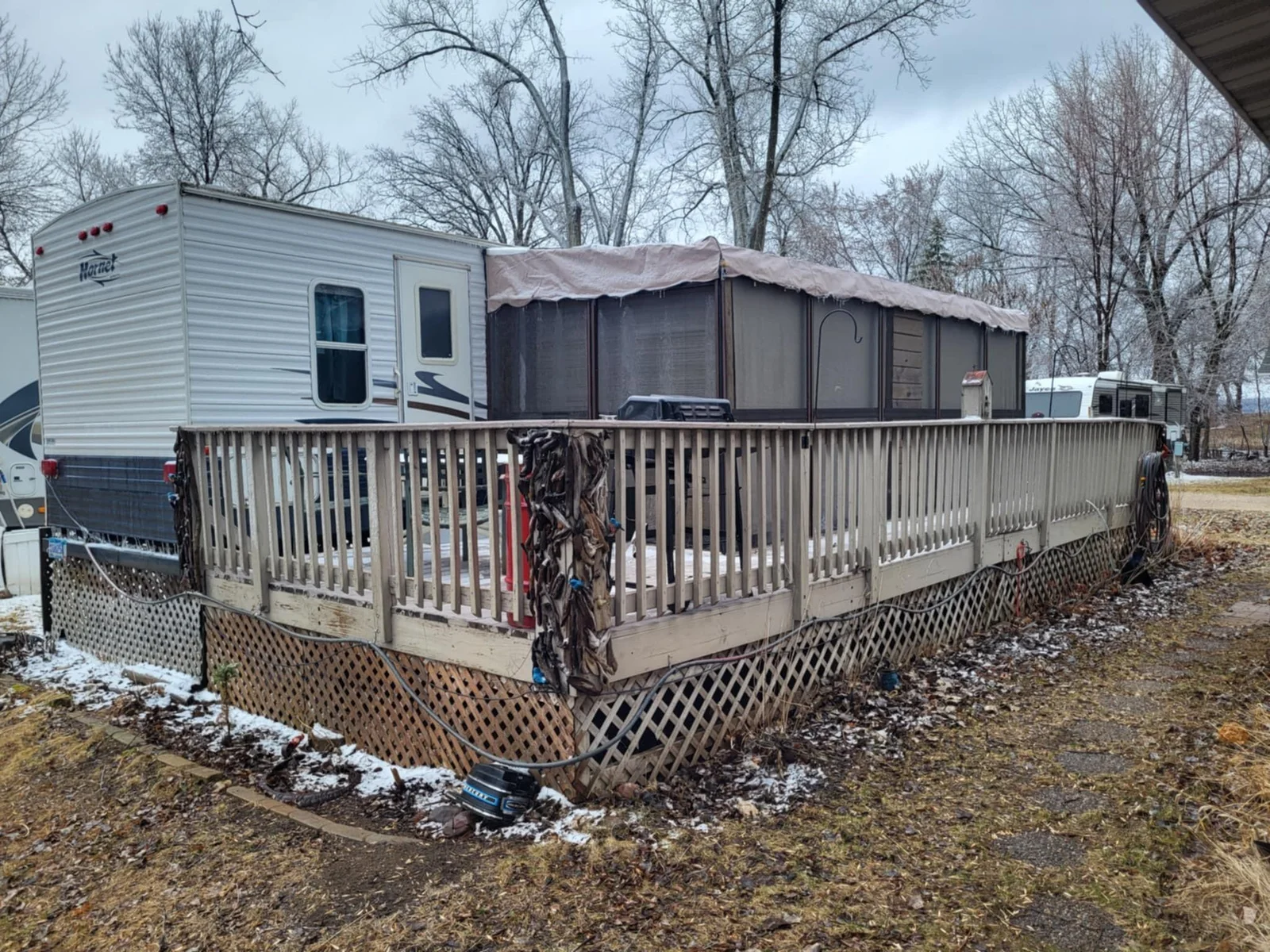 Great Deck, views of Lake