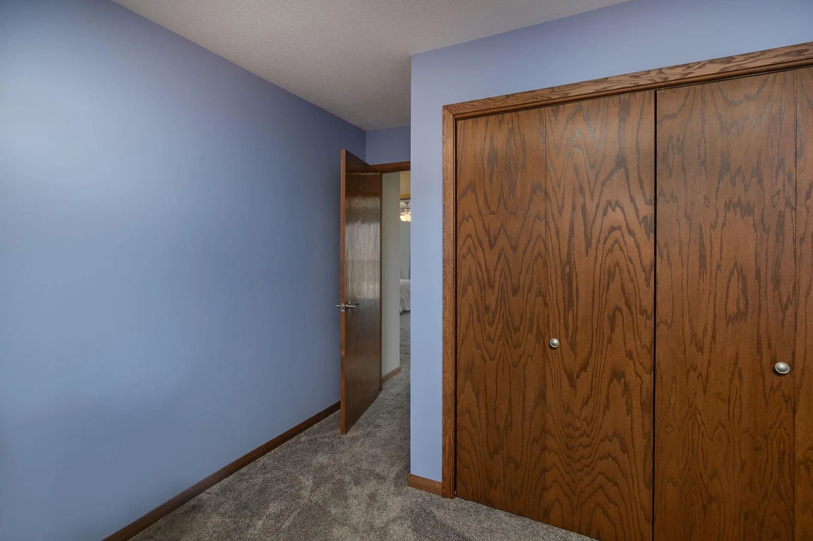 28-web-or-mls-28-Bedroom 4.jpg
