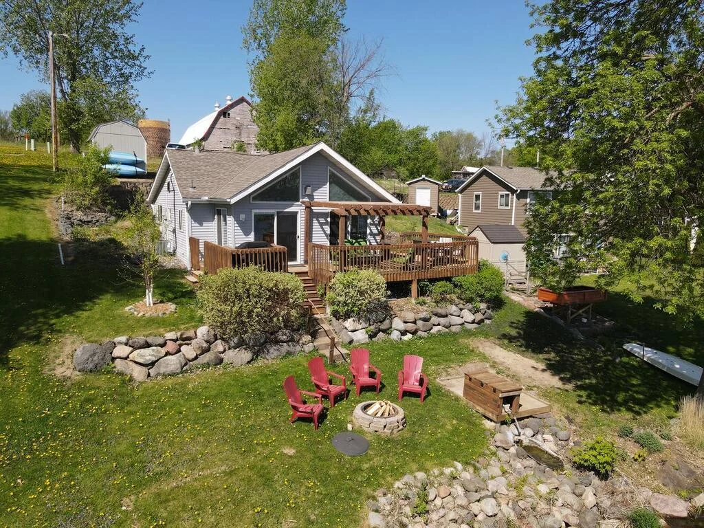 Photo 1 of 43485 Crown