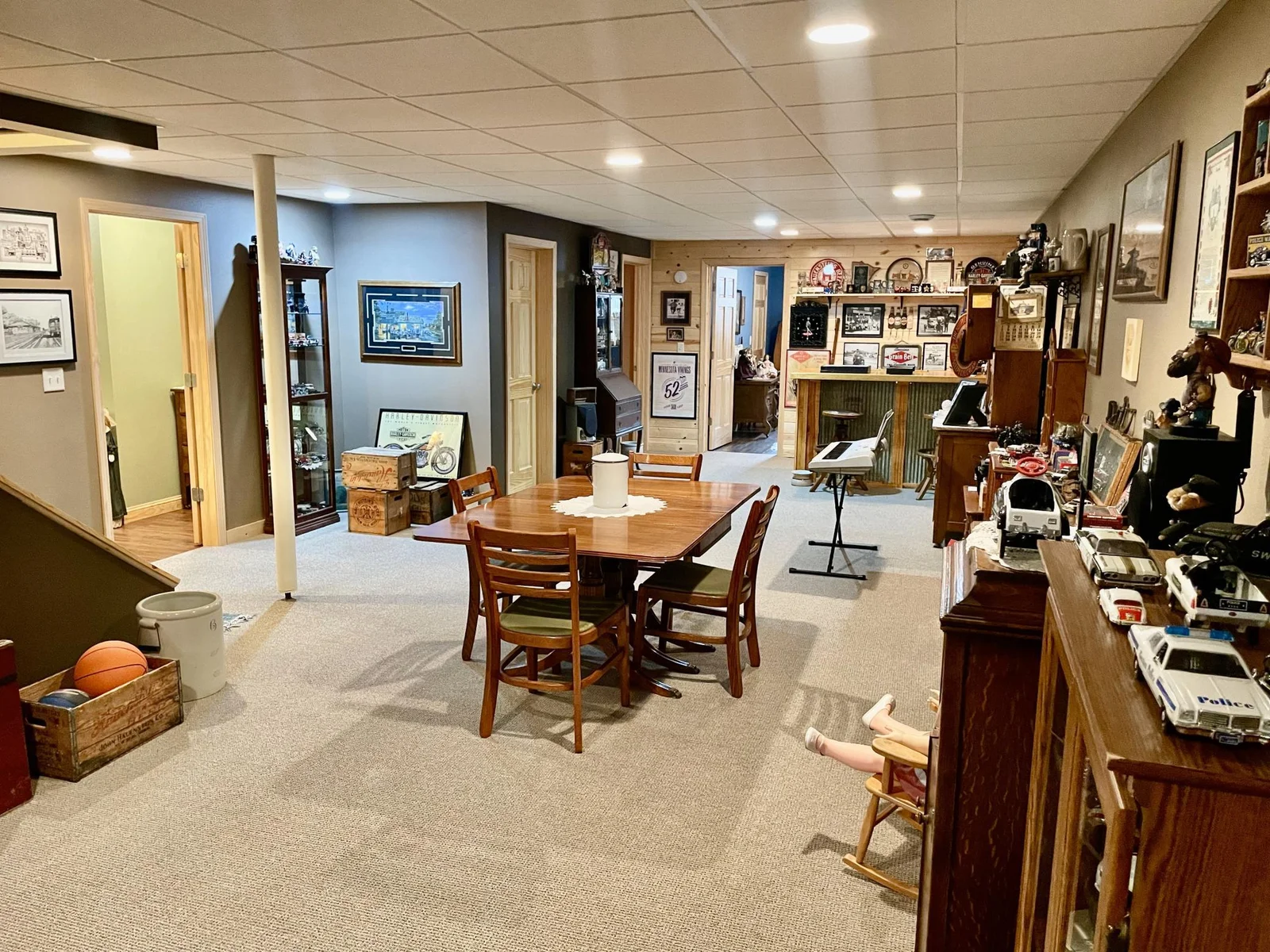 LOWER FAMILY RM