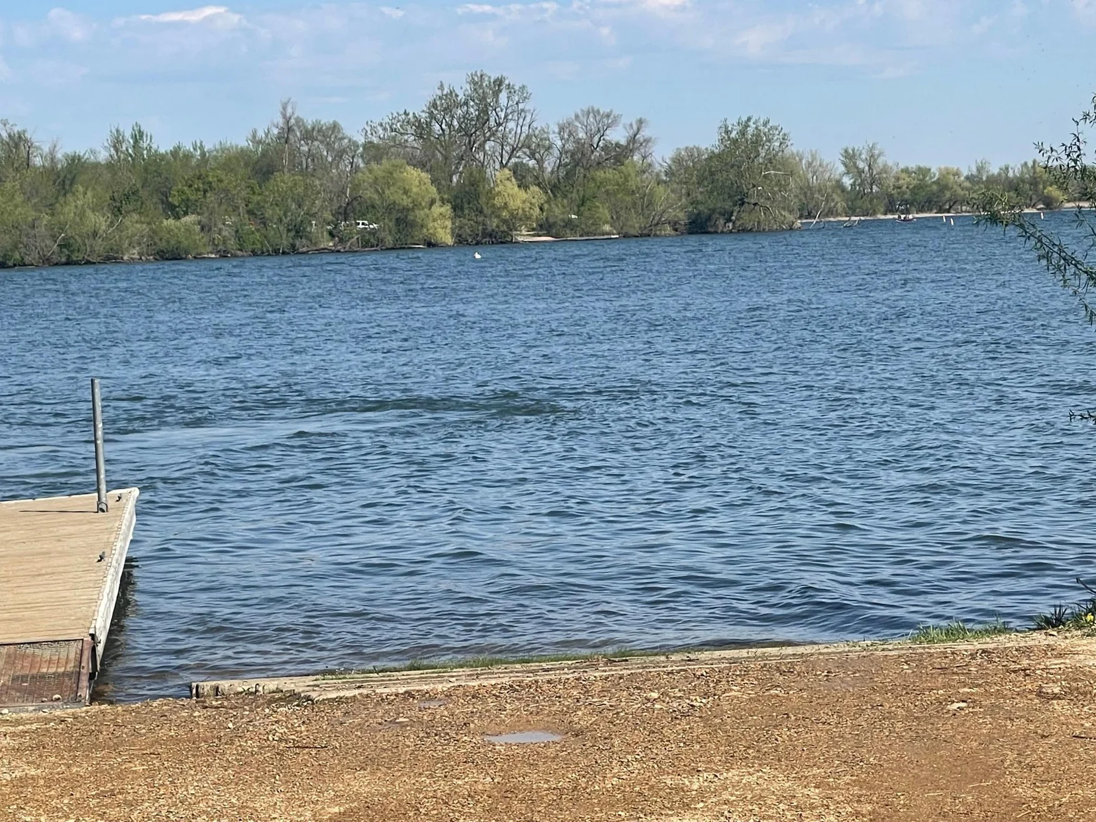 IMG_2196 local park boat landing.1 miles