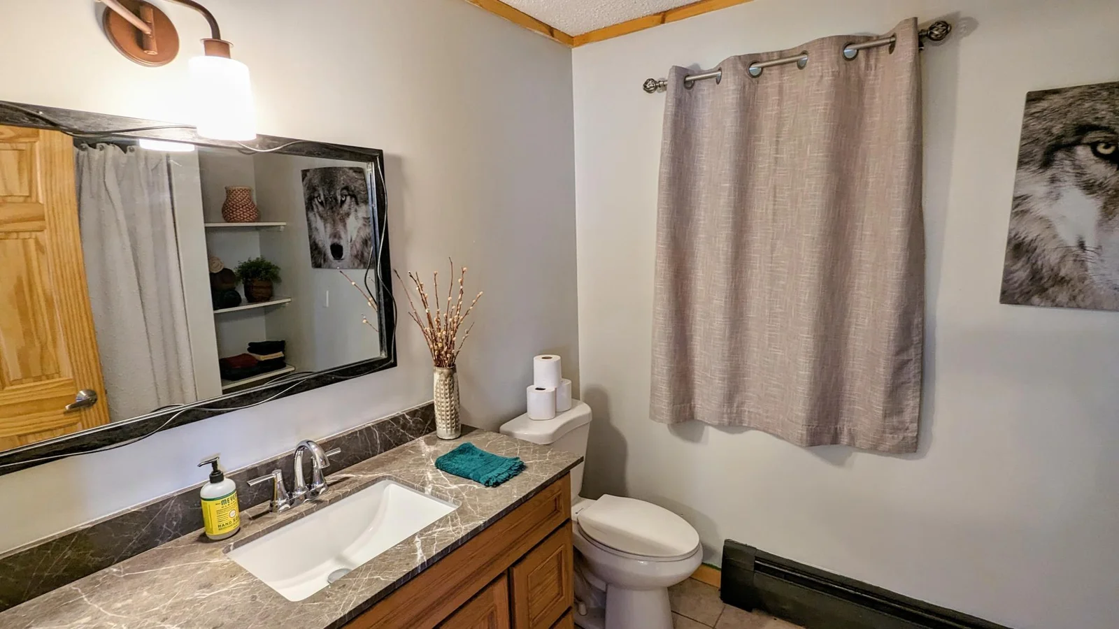 Copy of bathroom.jpg
