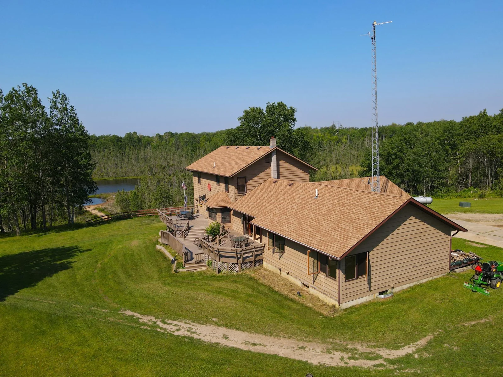 24147 Maple Drive, Bovey