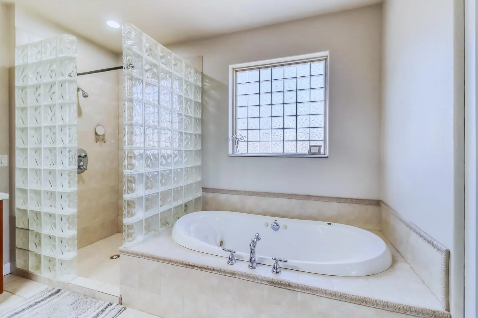 Primary Bathroom1_2.jpg