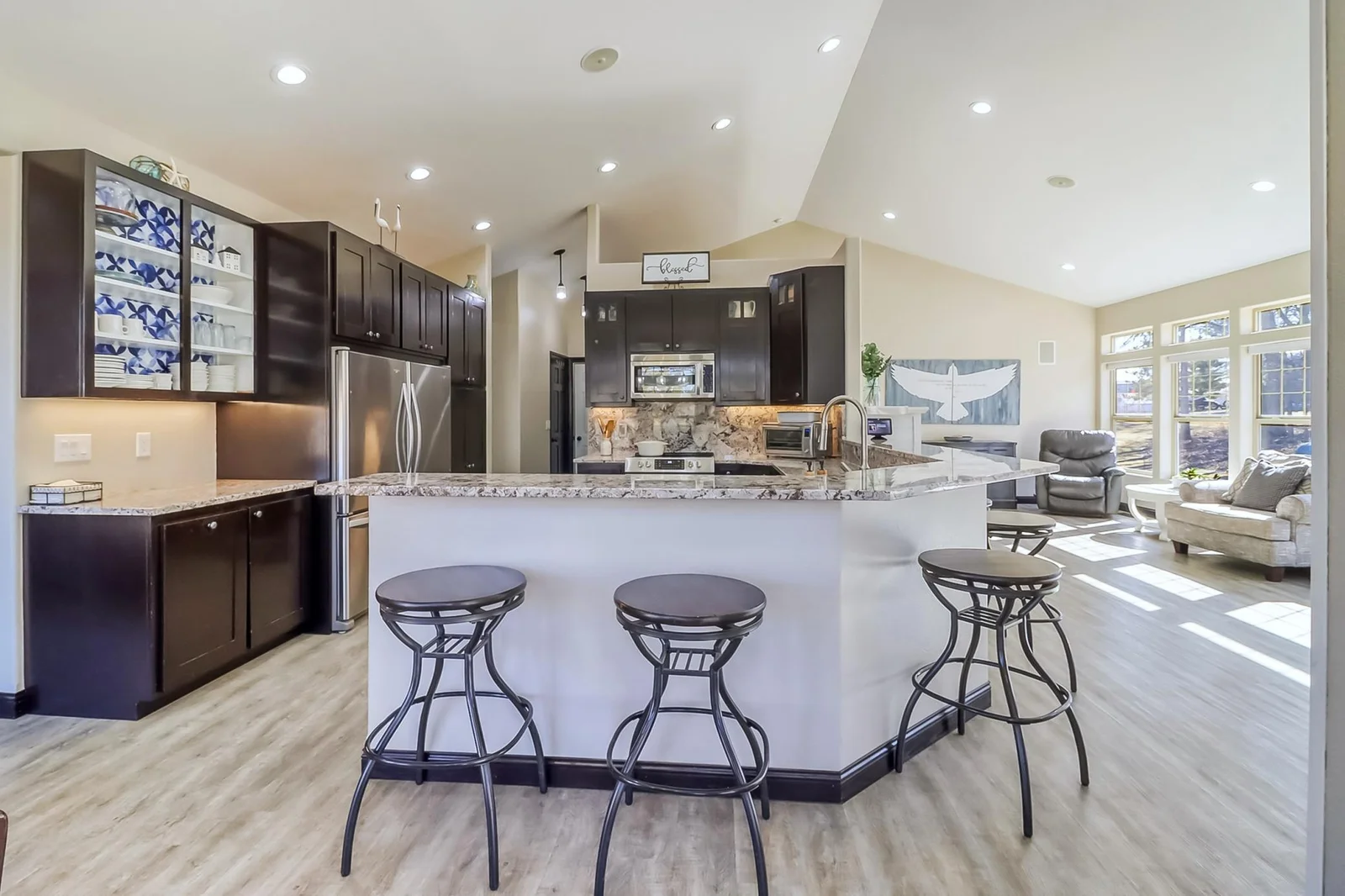 Kitchen1_7.jpg