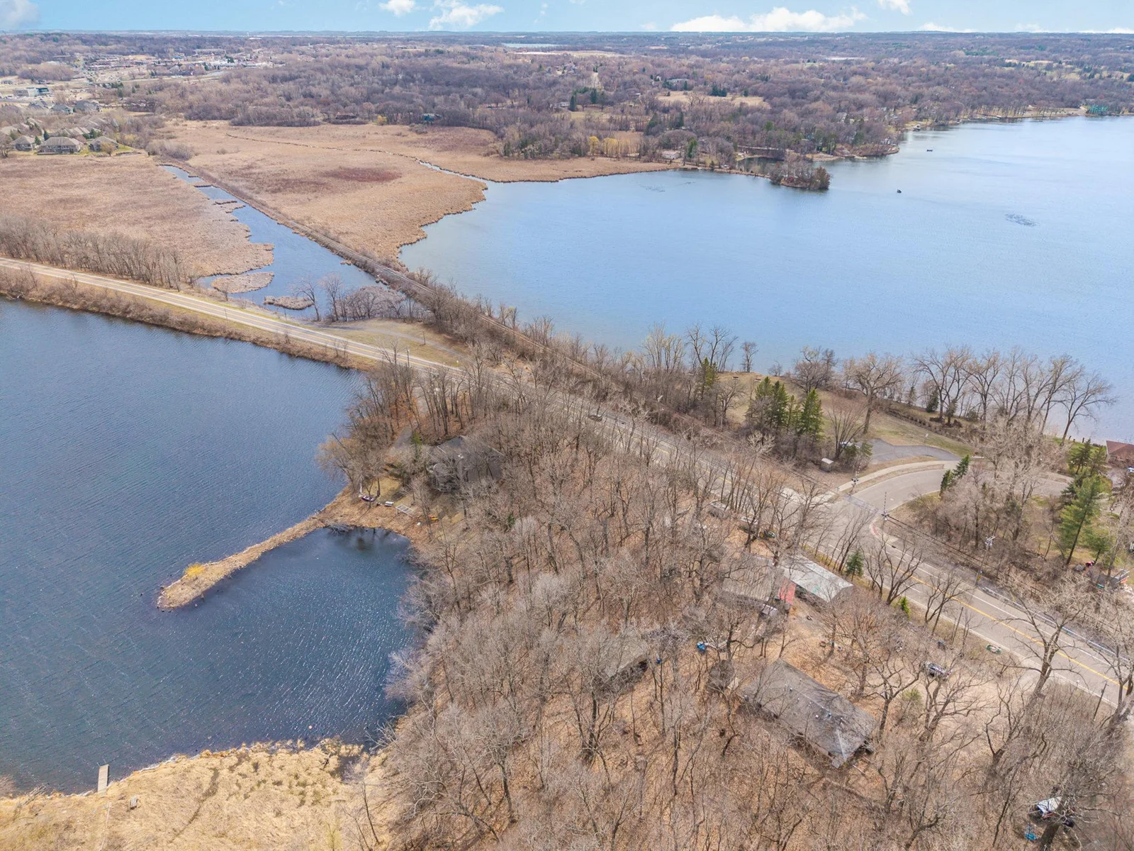 Kingsley Lake on the Left, Orchard Lake on the right. The buildings you see in the middle and lower right are the property