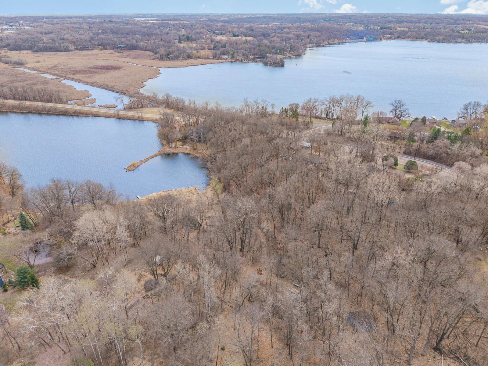 Kingsley Lake on the Left, Orchard Lake on the right.