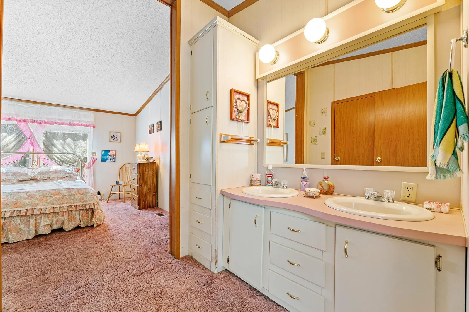 18482 Captive Lake Rd, Garrison, MN 56450_2804.JPG