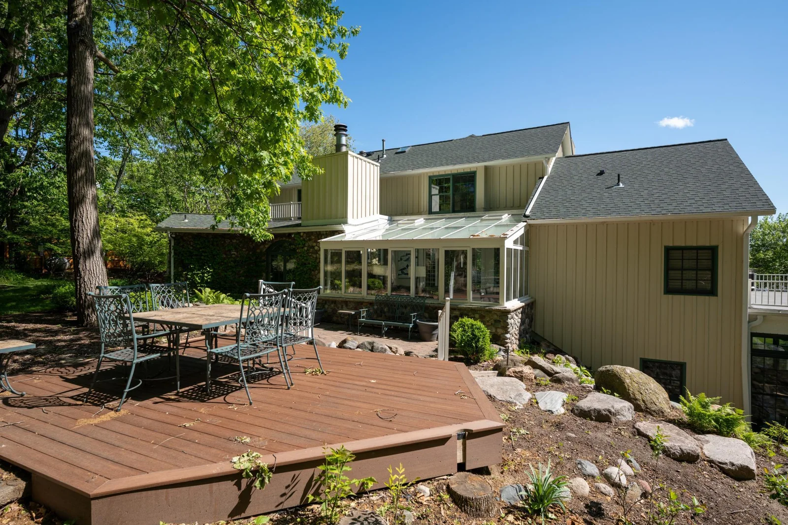 Rear Deck