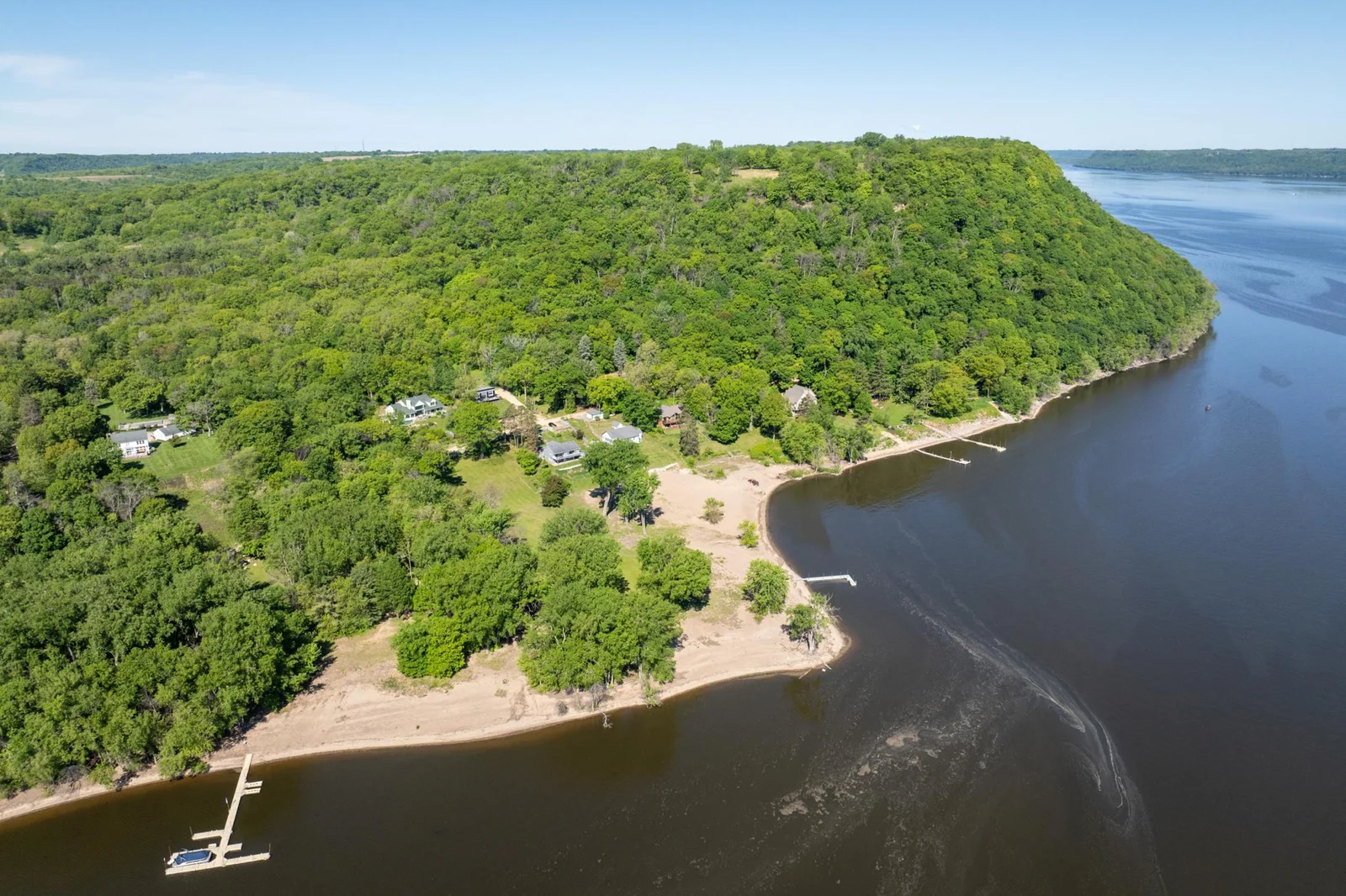 200 Ft of Frontage on Lake Pepin