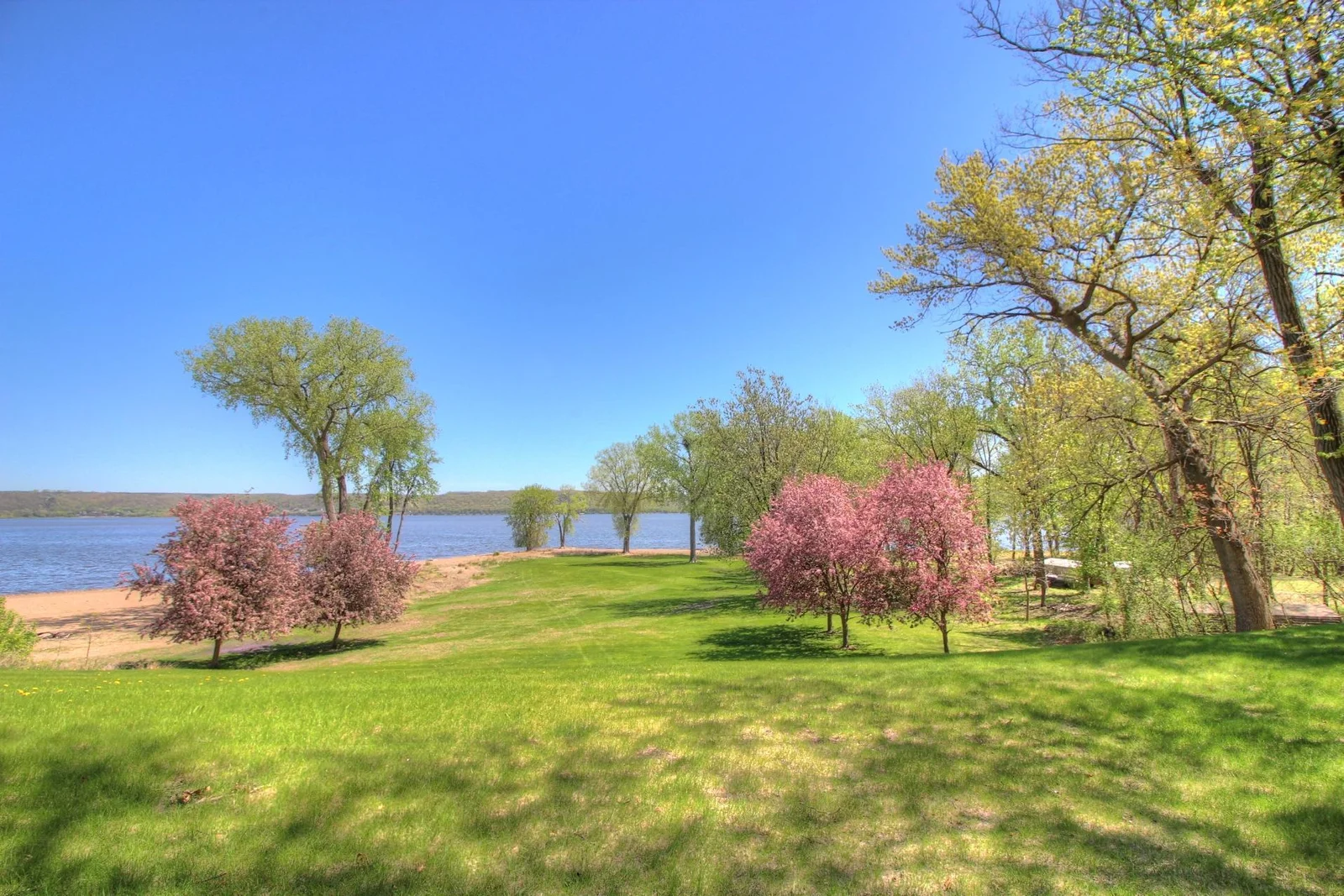Sprawling Front Acreage