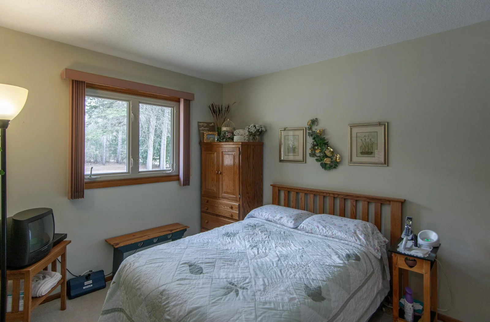 Bedroom 1 (Upstairs)