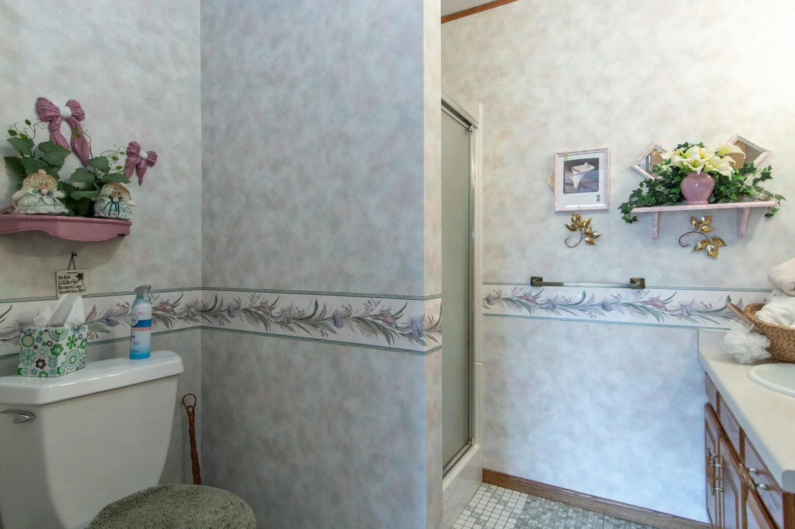 Lower Bathroom View 3